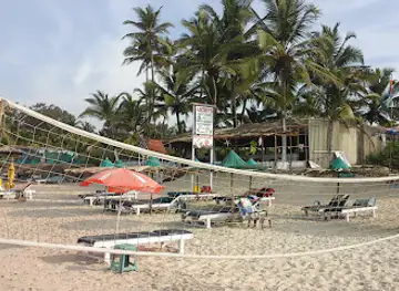 Sernabatim Beach, Colva