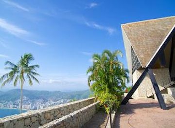 mexico/acapulco/attraction/capilla-de-la-paz