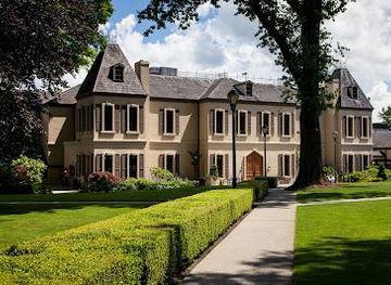 washington/everett/attraction/chateau-ste-michelle-winery