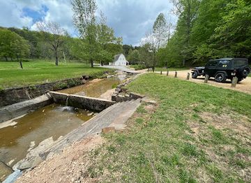 illinois/shawnee-hills/attraction/trail-of-tears-state-forest