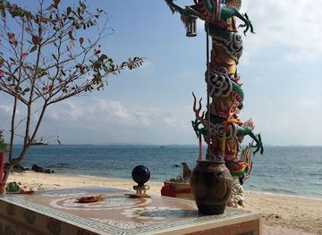 thailand/eastern-thailand/attraction/ao-noi-na