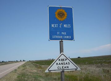 kansas/northwest-kansas/attraction/welcome-to-kansas-sign