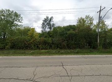 illinois/chain-o-lakes-state-park/attraction/chain-o-lakes-state-park-west-entrance