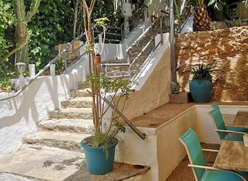 spain/mallorca/attraction/coves-de-genova