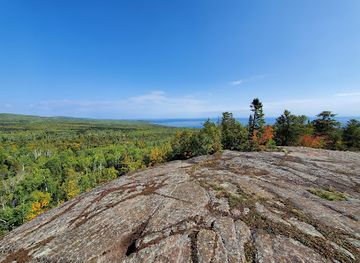 minnesota/grand-marais/attraction/pincushion-mountain-trail-system