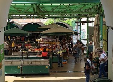 serbia/smederevo/attraction/farmer-s-market-zeleni-venac