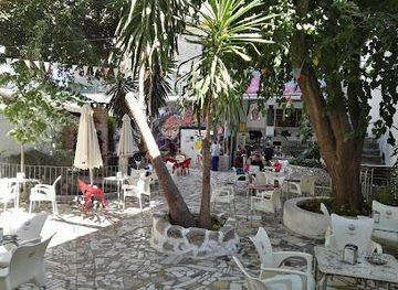 spain/malaga/attraction/la-casa-invisible