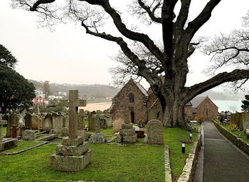 jersey/st-brelade-s-bay/attraction/fishermen-s-chapel