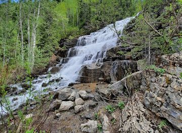 montana/eastern-montana/attraction/silver-staircase-waterfall