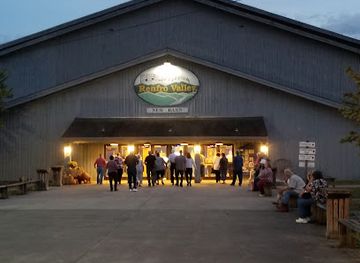 kentucky/inner-bluegrass/attraction/renfro-valley-entertainment-center