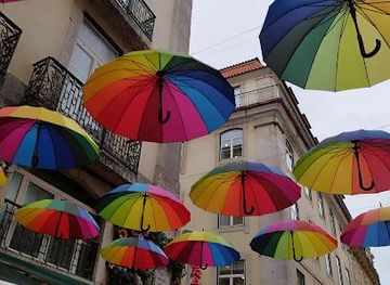 portugal/sintra/attraction/pink-street