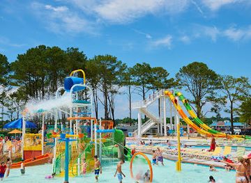 virginia/assateague-island/attraction/maui-jack-s-waterpark