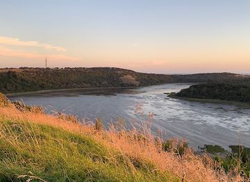 australia/western-district/attraction/tower-hill-lookout