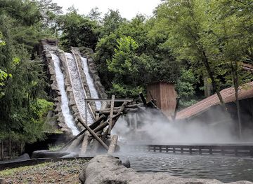 tennessee/dollywood/attraction/daredevil-falls