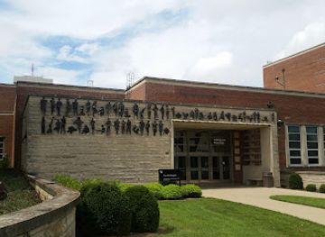 kentucky/lexington/university-of-kentucky/attraction/university-of-kentucky-memorial-coliseum