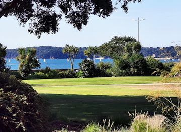 jersey/st-aubin/attraction/coronation-park