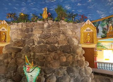 myanmar-burma/kayin-state/attraction/crocodile-monastery