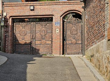 south-korea/hoseo-region/attraction/simsimheon-hanok