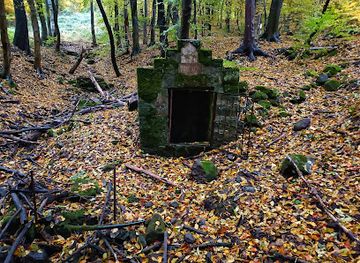 hungary/pilis-mountains/attraction/bund-forras