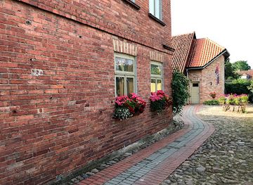 latvia/livonia/attraction/livijas-rezevskas-izstazu-zale