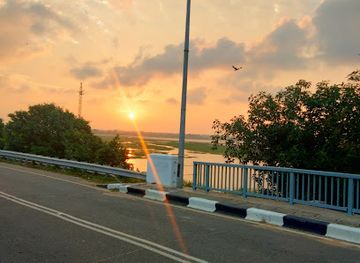 sri-lanka/arugam-bay/attraction/ulla