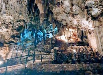 greece/heraklion/attraction/melidoni-cave