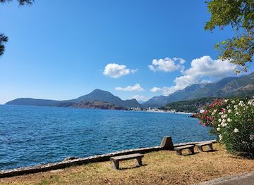 montenegro/zeta-plain/attraction/beach-gold-openly