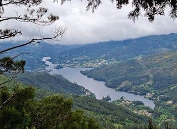 portugal/braga/attraction/miradouro-da-pedra-bela