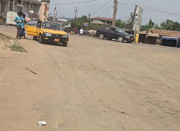 cameroon/buea/attraction/mile-eighteen-18-junction