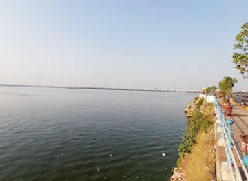 india/hyderabad/attraction/hussain-sagar-view-point