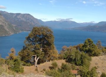 argentina/los-andes/attraction/senda-a-la-islita