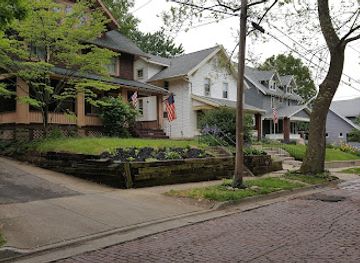 ohio/akron/attraction/dr-bob-s-home