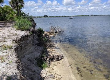 florida/space-coast/attraction/fred-poppe-regional-park