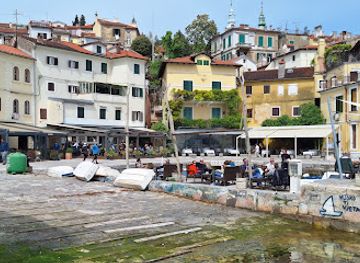 croatia/opatija/attraction/jadranski-bracic