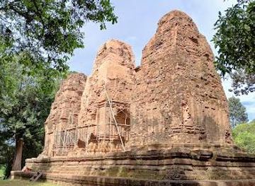 cambodia/siem-reap/attraction/prasat-bat-chum