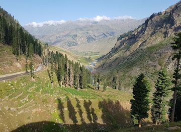 pakistan/kaghan/attraction/sohni-waterfall