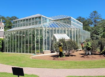 alabama/chattahoochee-river/attraction/cecil-b-day-butterfly-center