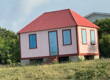 anguilla/blowing-point-village/attraction/the-pink-house
