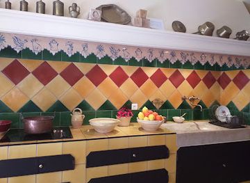 france/les-calanques-national-park/attraction/four-banal