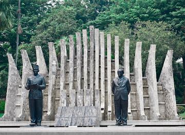 indonesia/jakarta/east-jakarta/attraction/tugu-proklamasi