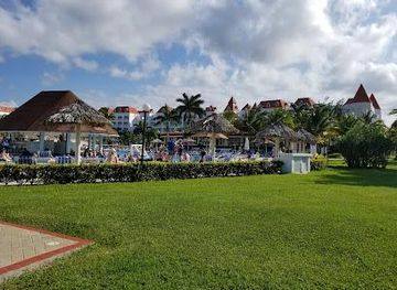 jamaica/ocho-rios/attraction/runaway-bay