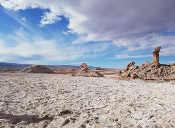 chile/norte-grande/attraction/the-three-marias-valley-of-the-moon