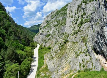 romania/alba/attraction/cheile-intregalde