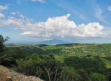 philippines/taal-volcano/attraction/calamba-tagaytay-road