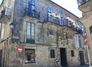 spain/santiago-de-compostela/casco-historico/attraction/casa-do-dean