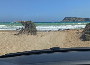 greece/paros/attraction/paralia-zevloyiannis