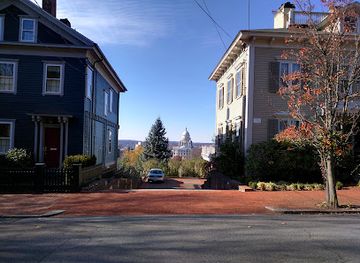 rhode-island/pawtucket/attraction/prospect-terrace