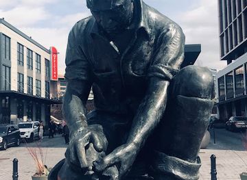 maine/washington-county/attraction/maine-lobsterman-memorial