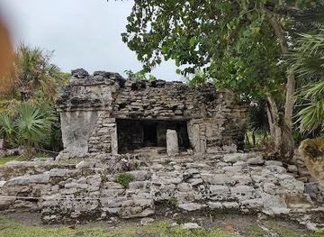 mexico/cozumel/attraction/playacar-mayan-ruinas