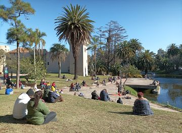 uruguay/montevideo/pocitos/attraction/rodo-park-castle